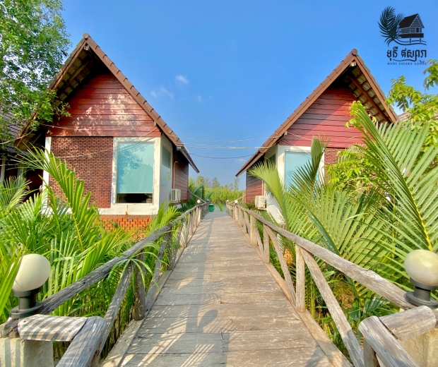 Deluxe Bungalow 2 Single Beds